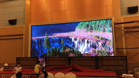 dos passos video internos do pixel da tela 3mm do diodo emissor de luz de 7.68m*4.032m brilho alto Shenzhen